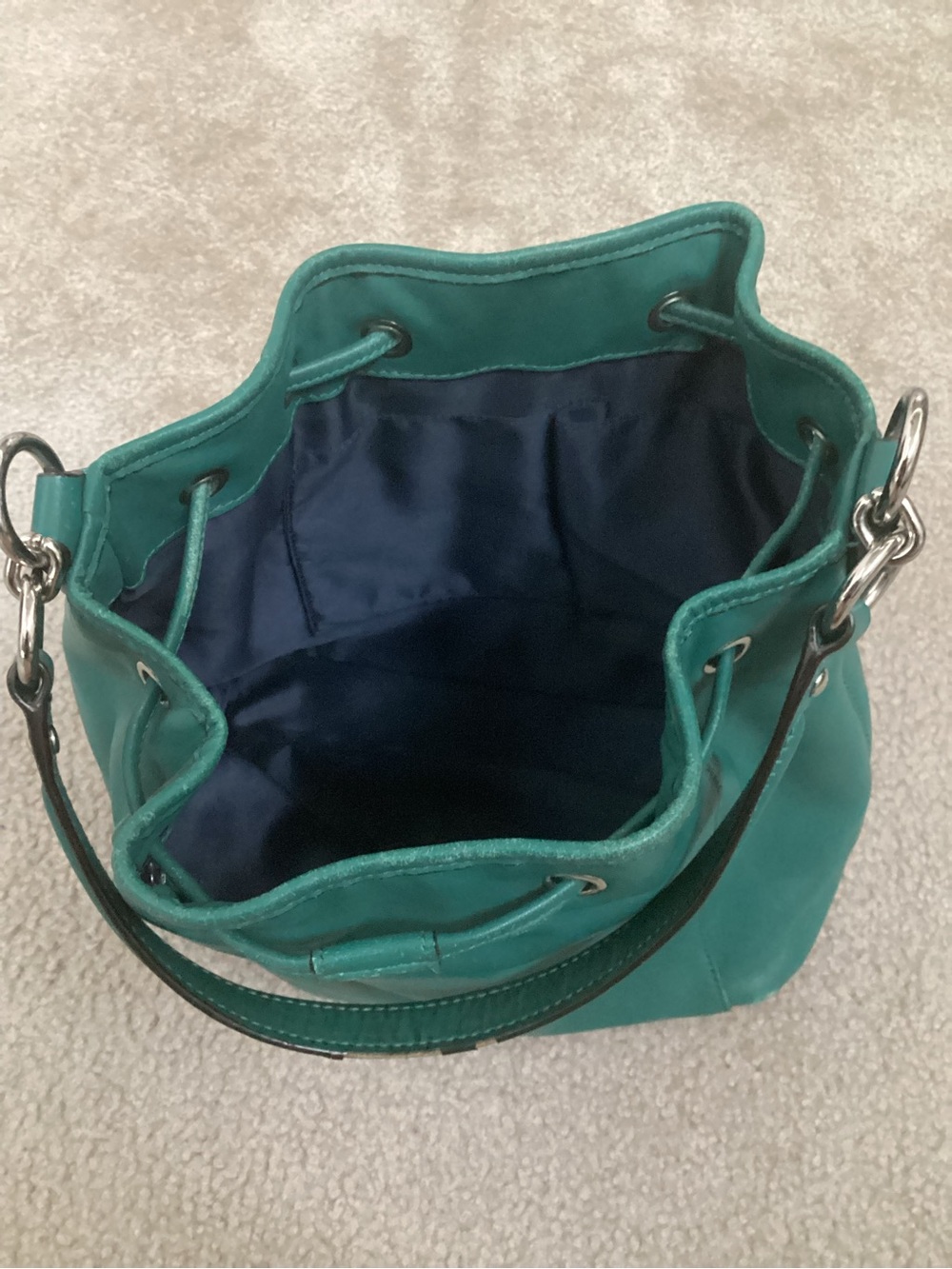 Coach Daisy Leather Drawstring Convertible Shoulder Bag. G1361-F25661 - Picture 7 of 9
